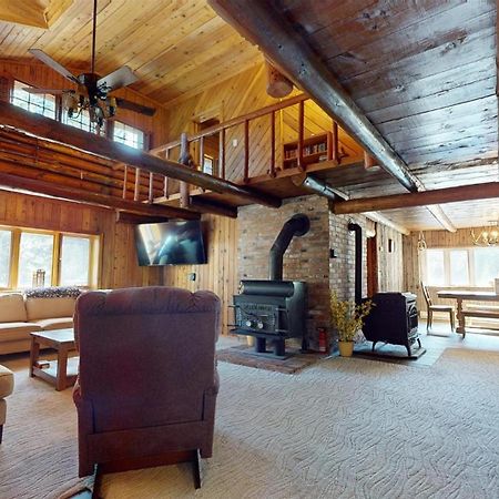 The Moose Bunkhouse Villa West Yellowstone Exteriör bild