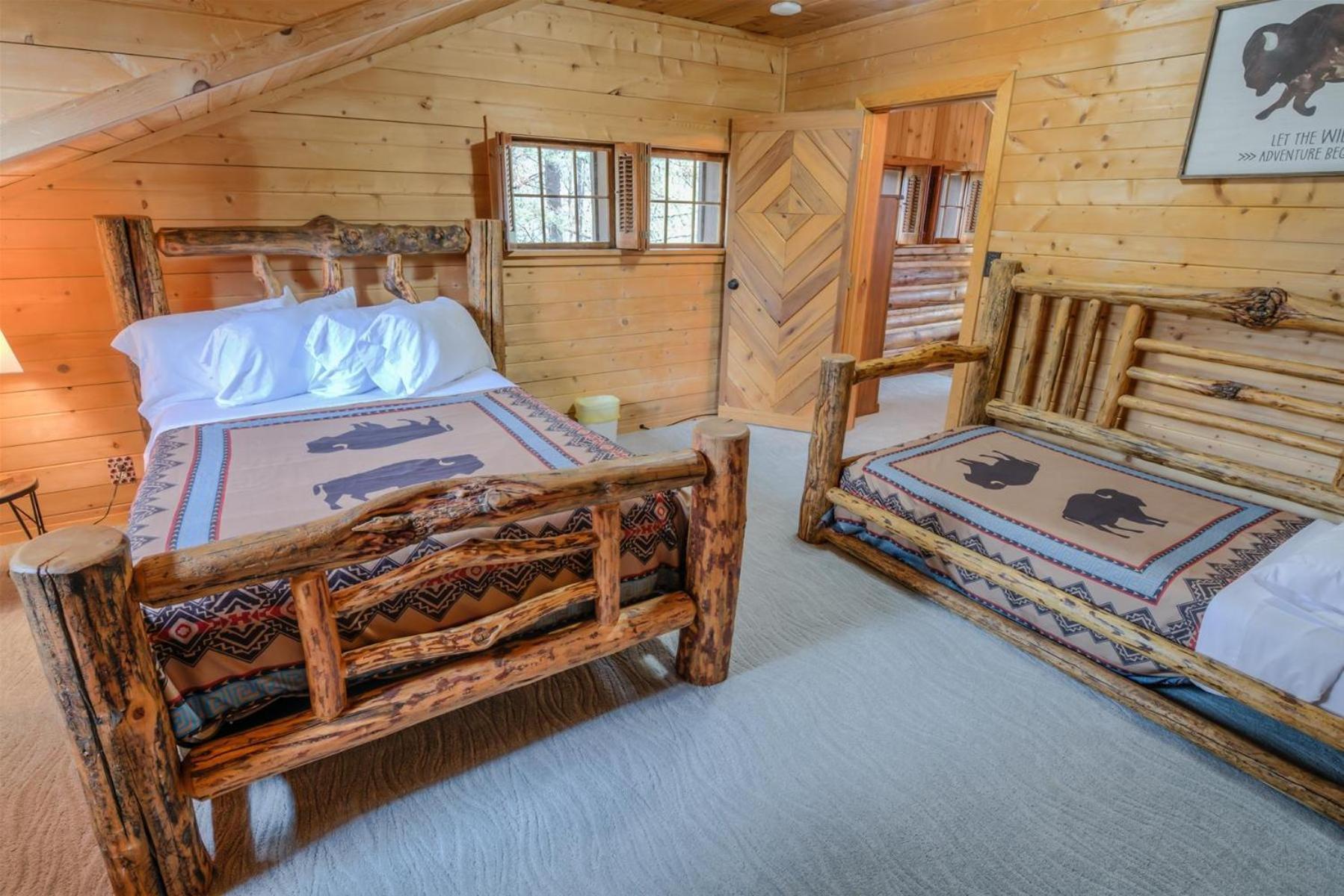 The Moose Bunkhouse Villa West Yellowstone Exteriör bild